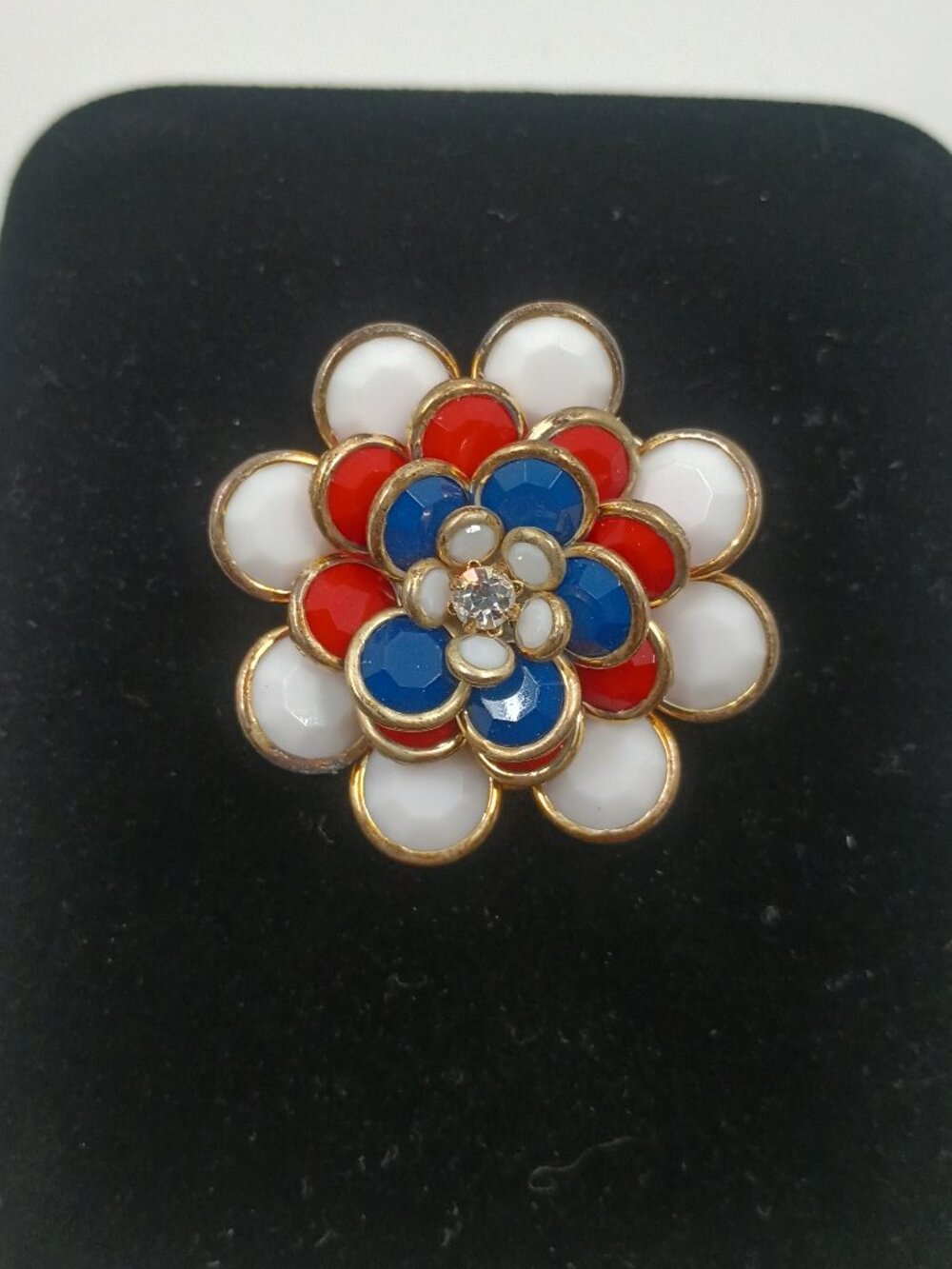 Vintage Red White Blue Milk Glass Gold Tone Flower Brooch